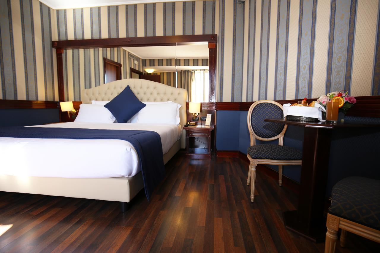 Hotel Regent Roma Ngoại thất bức ảnh