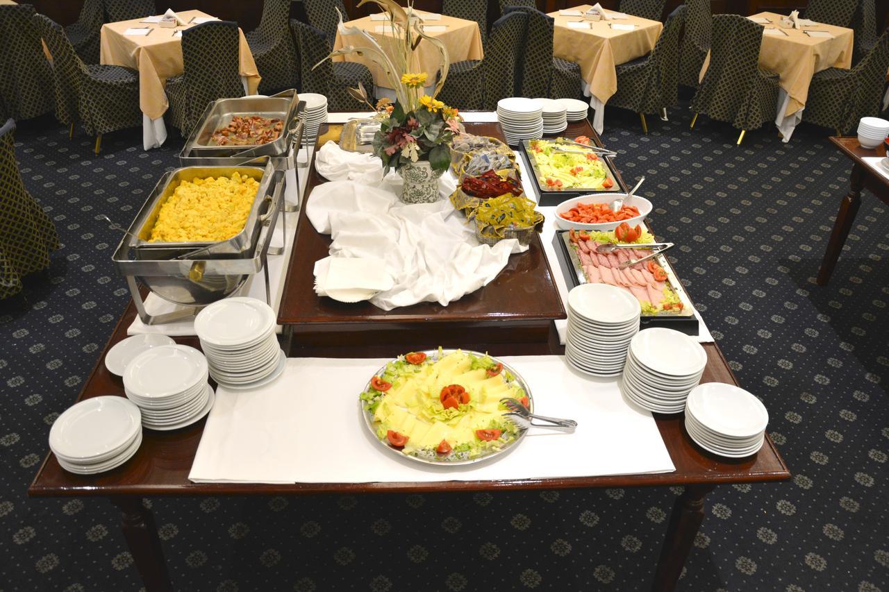 Hotel Regent Roma Ngoại thất bức ảnh