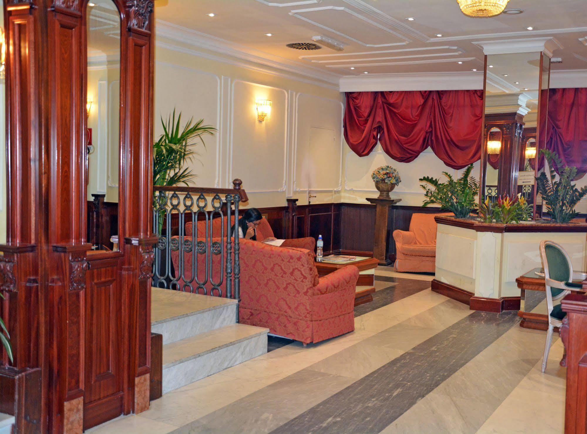 Hotel Regent Roma Ngoại thất bức ảnh