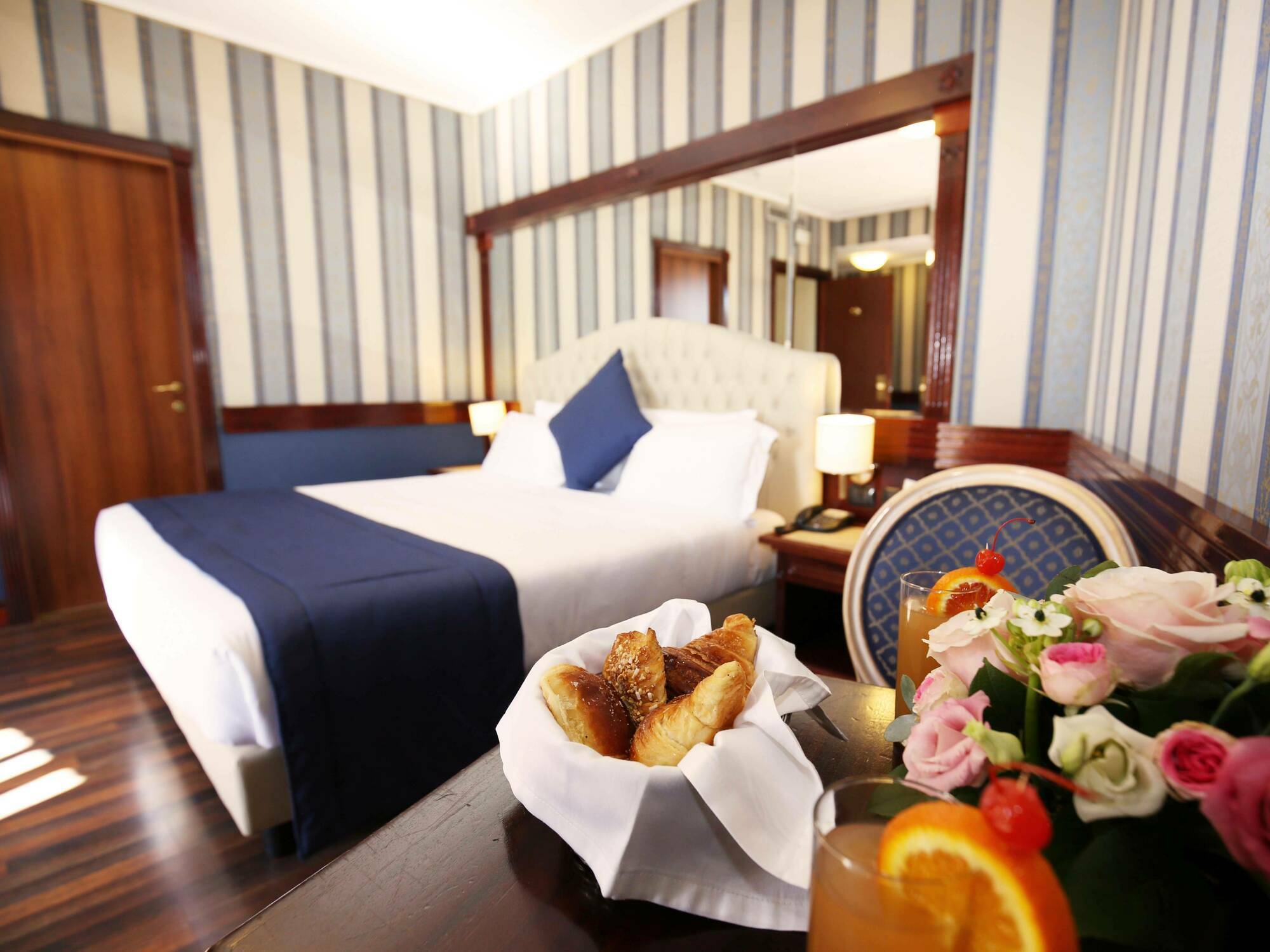 Hotel Regent Roma Ngoại thất bức ảnh